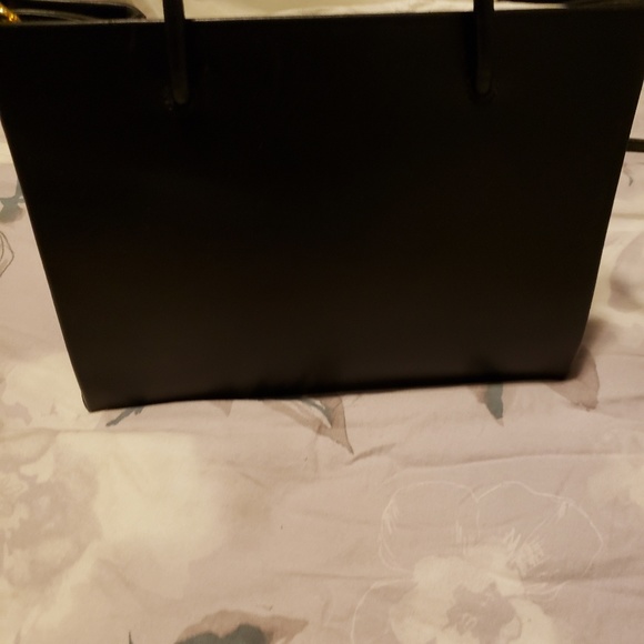 MOSCHINO TOTE BRAND NEW! - Picture 3 of 4